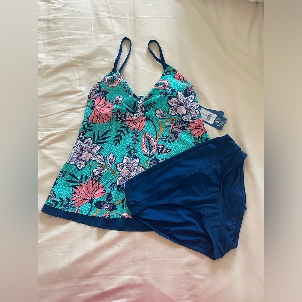 Caribbean Joe Green Floral Tankini Set